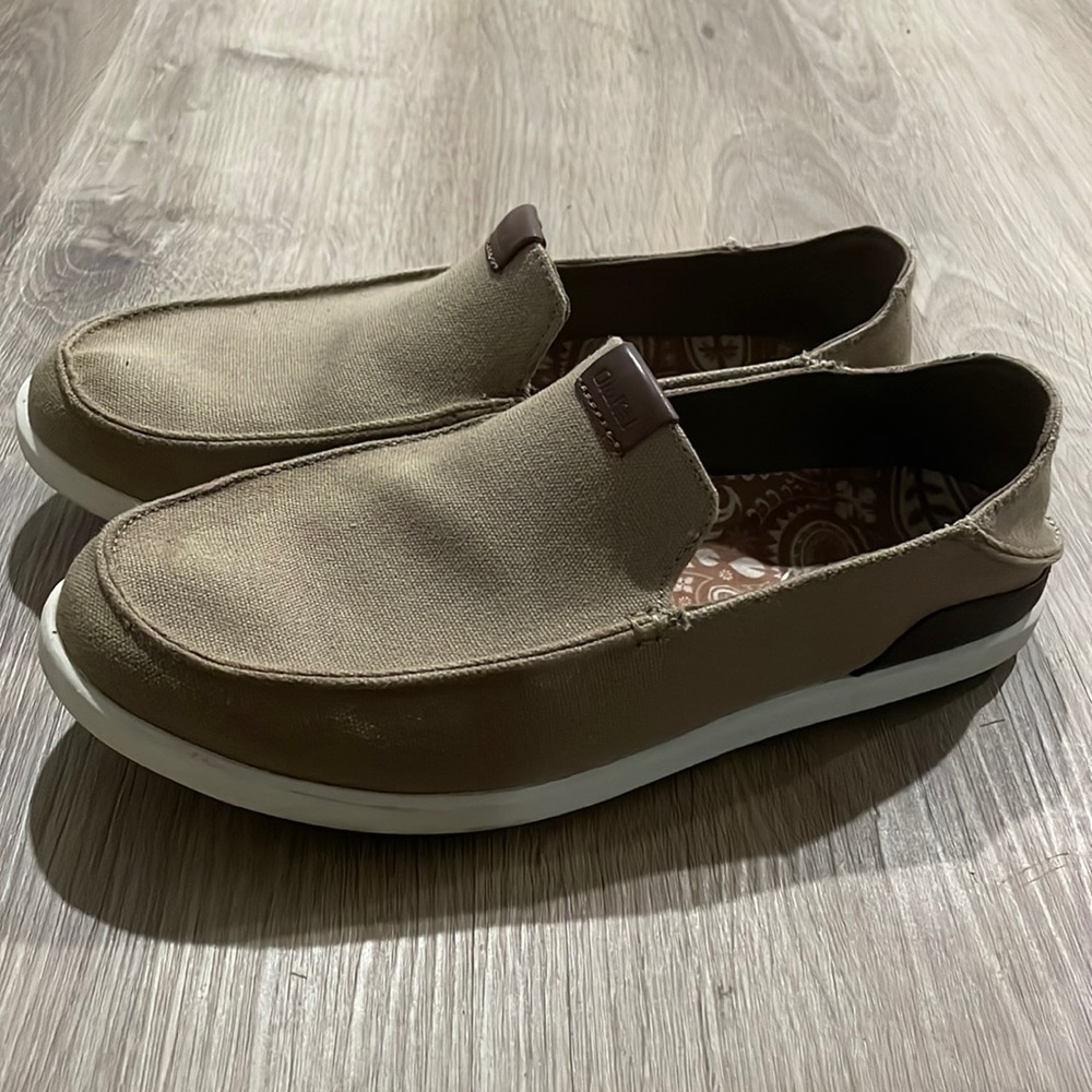 Olukai manoa slip ons